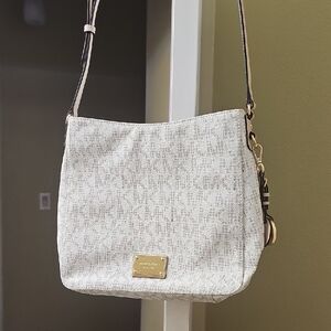 Michael Kors Light Gray Crossbody Bag,almost New.